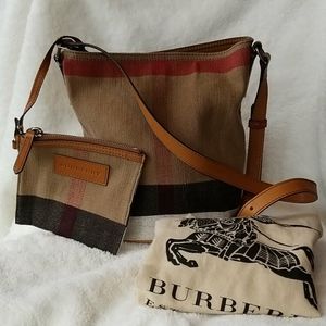 Burberry Ashby purse